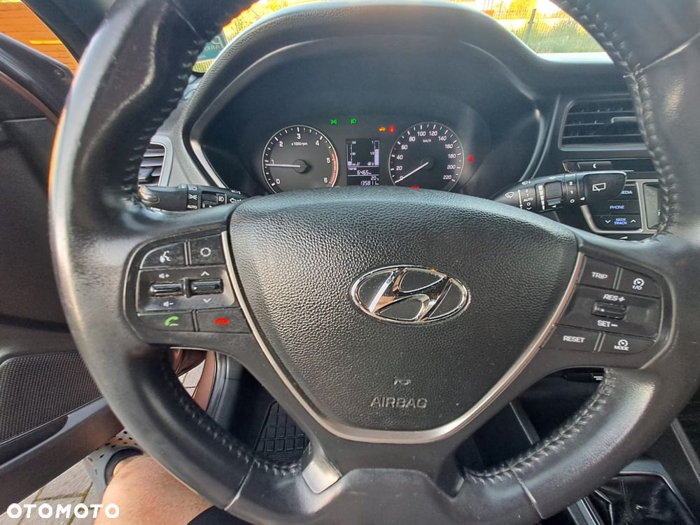 Hyundai i20 1.2 Elegant - 5