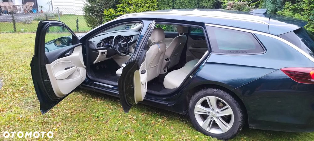 Opel Insignia 2.0 CDTI Exclusive S&S - 12