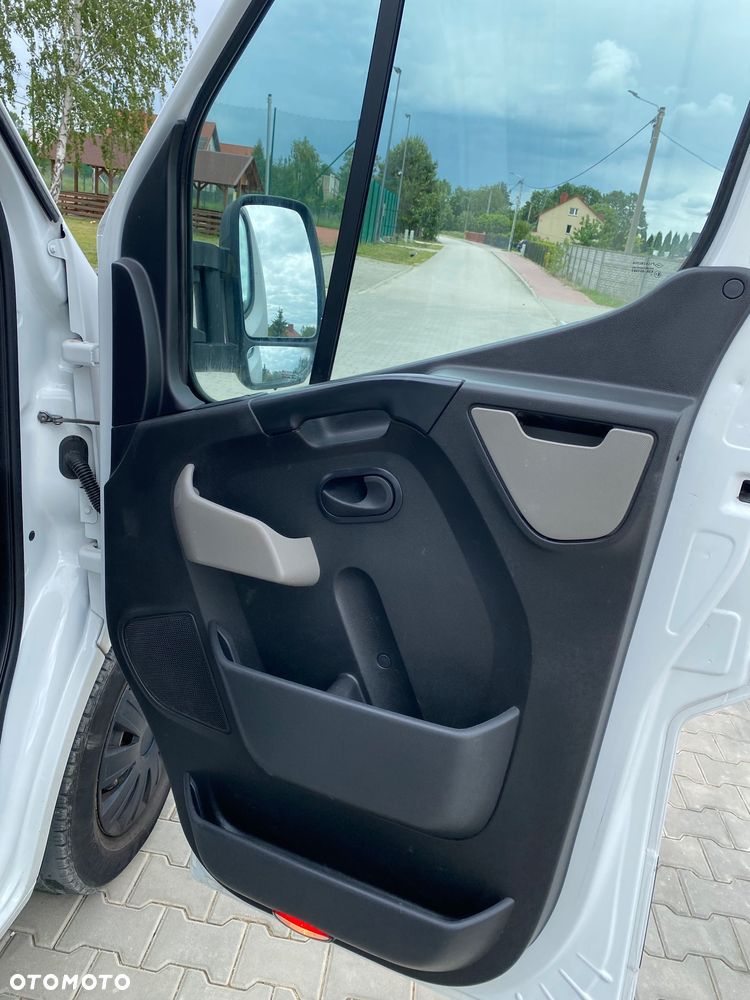 Renault Master - 16