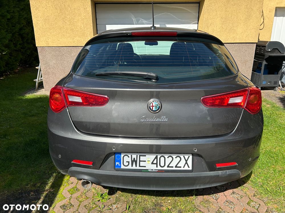 Alfa Romeo Giulietta 1.6 JTDM 16V Turismo - 5