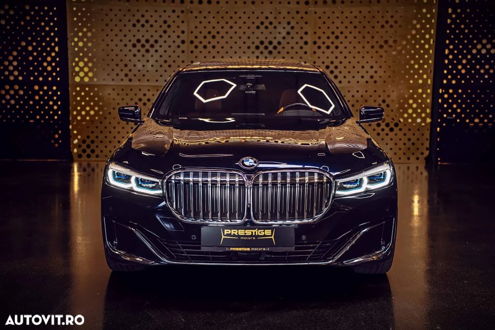 BMW Seria 7 740i - 2
