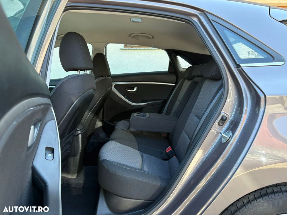Hyundai i30 1.4 MPi TPMS Classic - 8