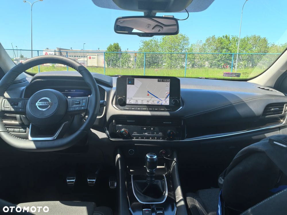 Nissan Qashqai 1.3 DIG-T MHEV Premiere Edition - 18