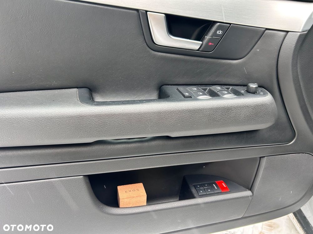 Audi A4 Avant 3.0 TDI Quattro - 9