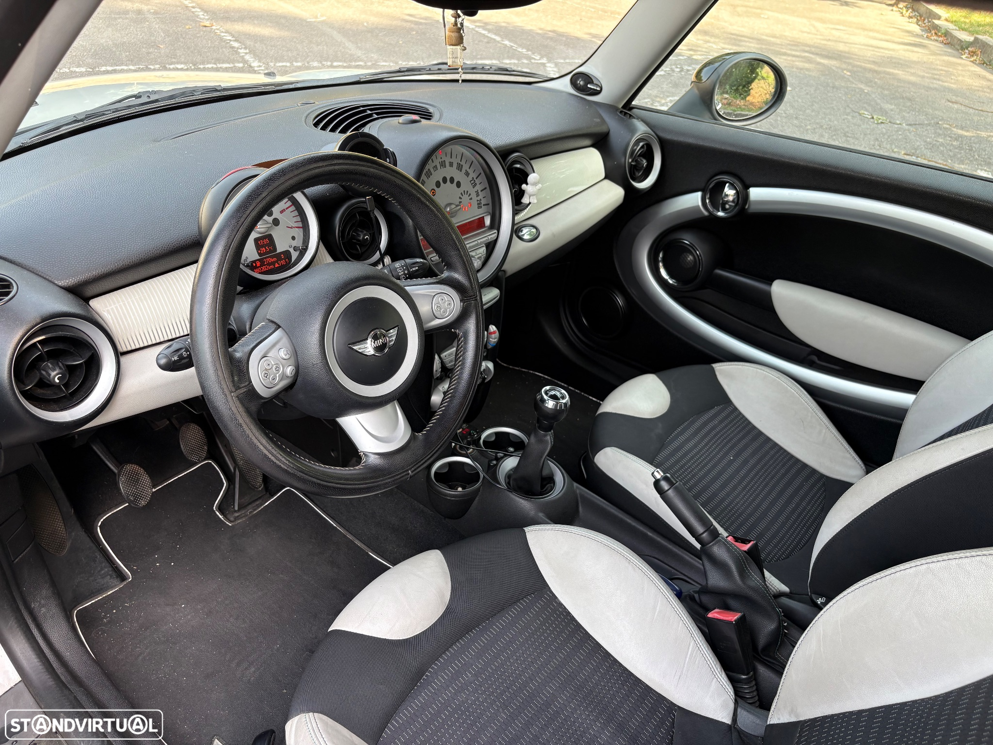 MINI 3 Portas Cooper D - 7