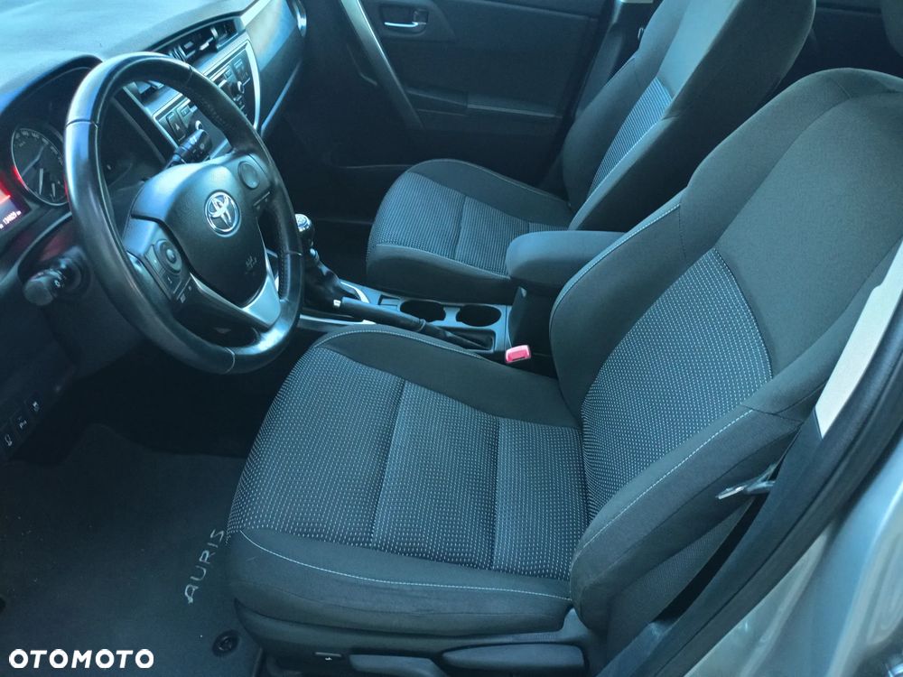 Toyota Auris 1.6 Edition - 18