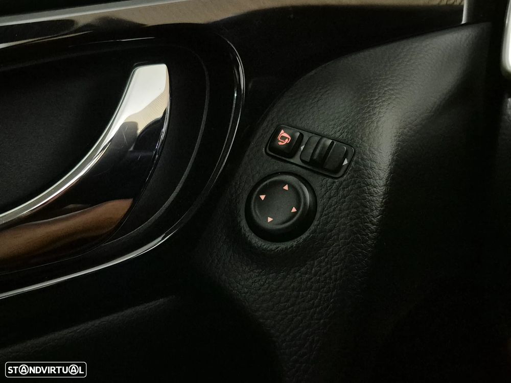 Nissan Qashqai 1.5 dCi Tekna Premium Pele - 26
