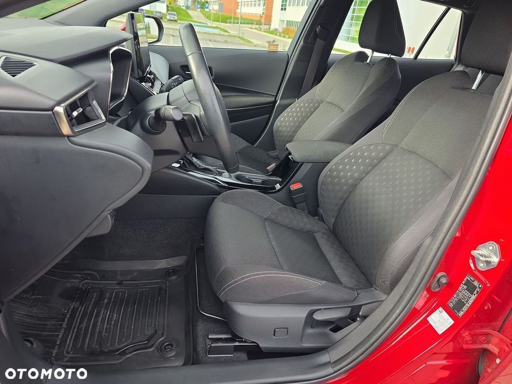 Toyota Corolla 2.0 Hybrid Comfort - 12