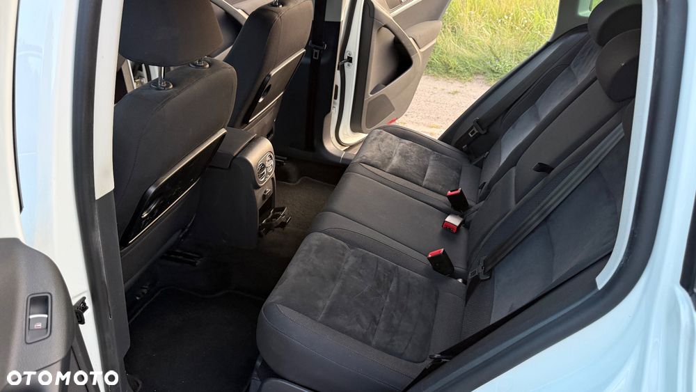 Volkswagen Tiguan 2.0 TDI SCR BlueMotion Technology Sport & Style - 13