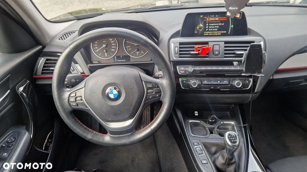 BMW Seria 1 116i Sport Line - 12