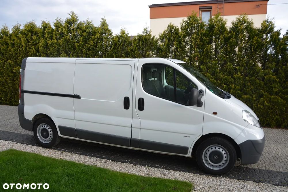 Opel Vivaro - 6