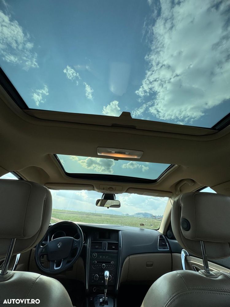 Renault Latitude 2.0 dCi Luxury CVA - 10