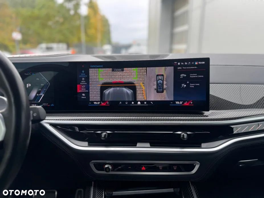 BMW X7 M50i sport - 14