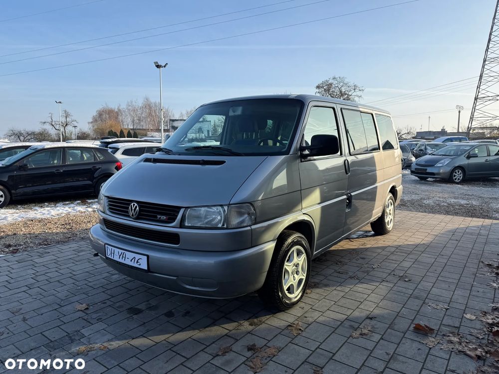 Volkswagen Multivan Standard - 9