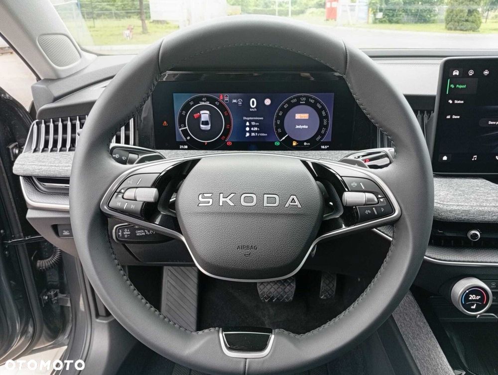 Skoda Superb 2.0 TDI SCR Edition 130 DSG - 13