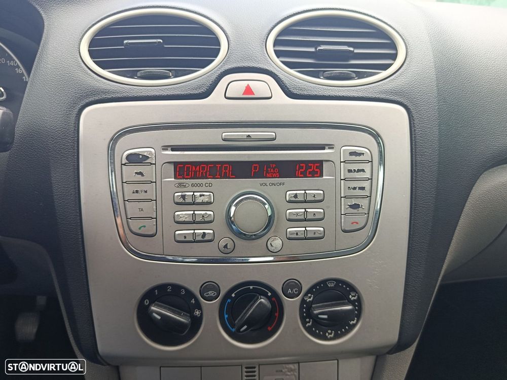 Ford Focus SW 1.6 TDCi Trend - 24