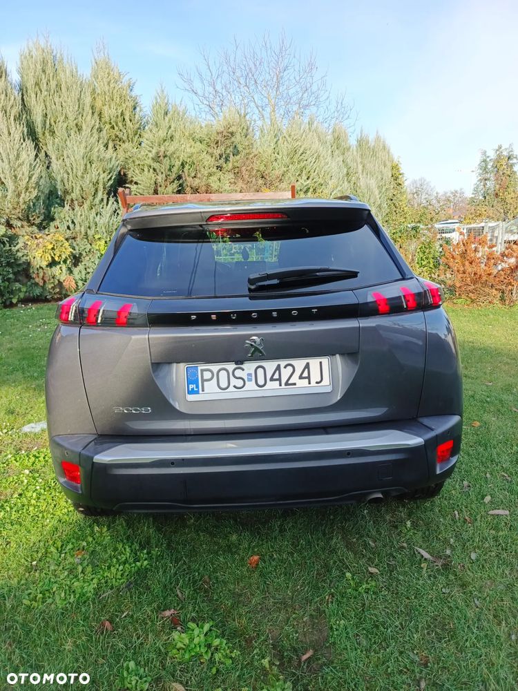 Peugeot 2008 PureTech 100 Style S&S BVM6 - 18