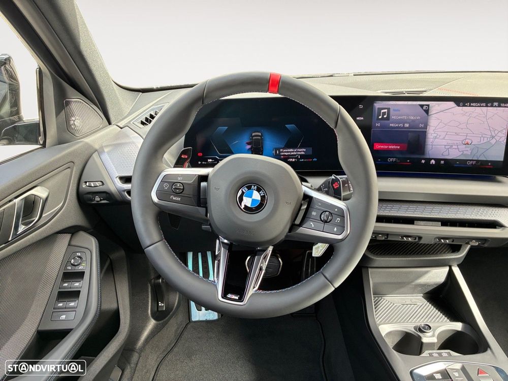 BMW M135i xDrive - 8