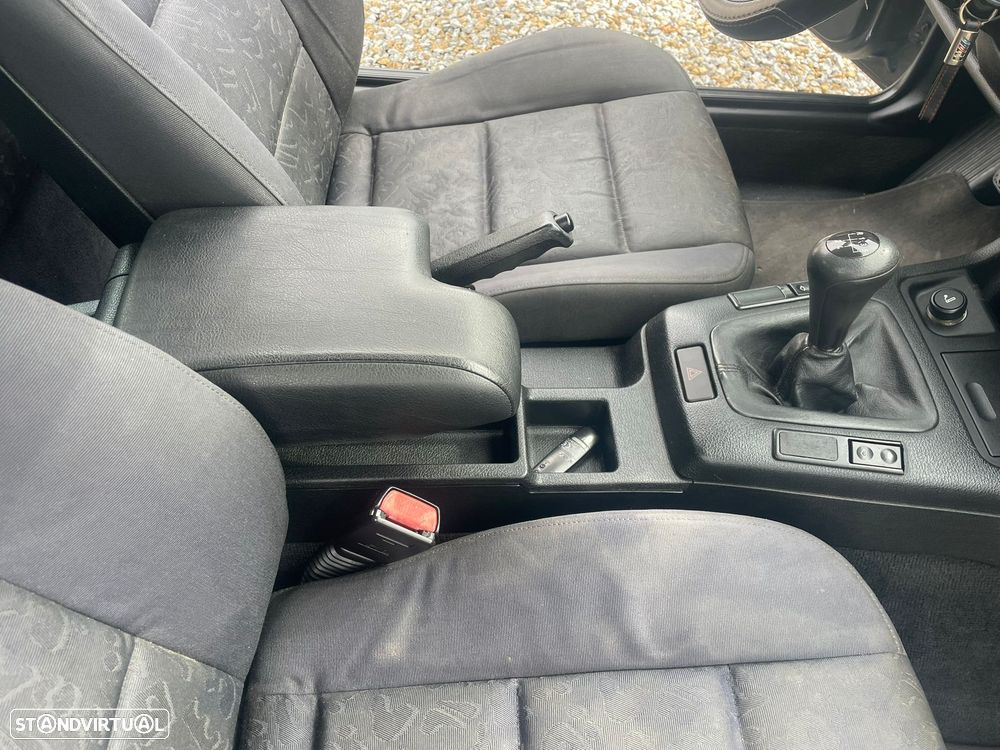 BMW 318 tds Compact - 10
