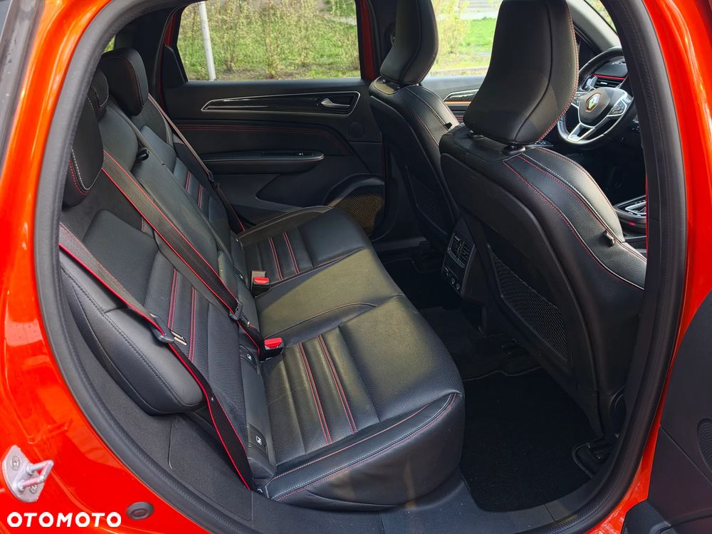 Renault Arkana 1.3 TCe mHEV R.S Line EDC - 14