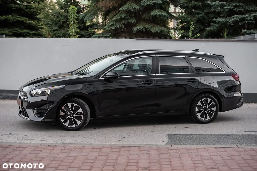 Kia Ceed 1.6 GDI DCT OPF Platinum Edition - 8