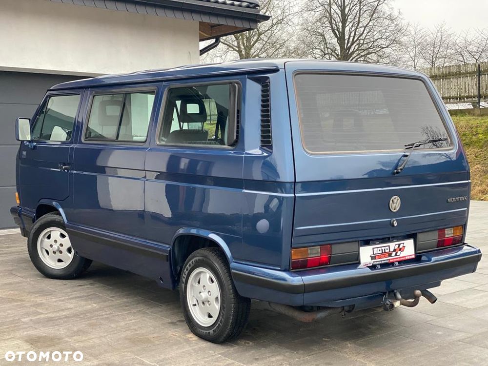 Volkswagen Transporter - 11