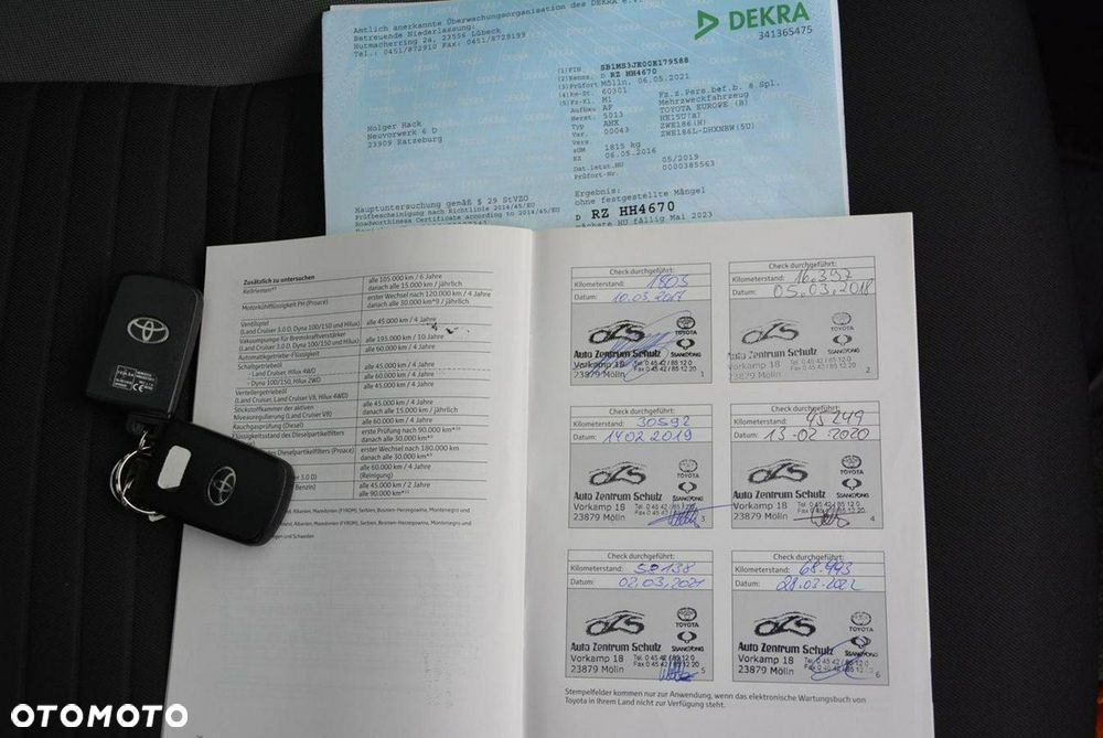 Toyota Auris Hybrid 135 Premium - 37