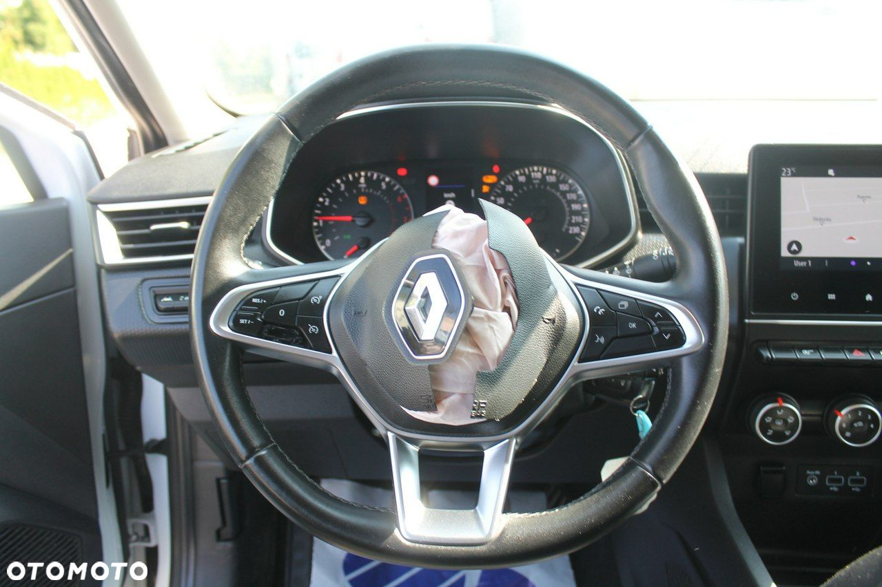 Renault Clio - 15