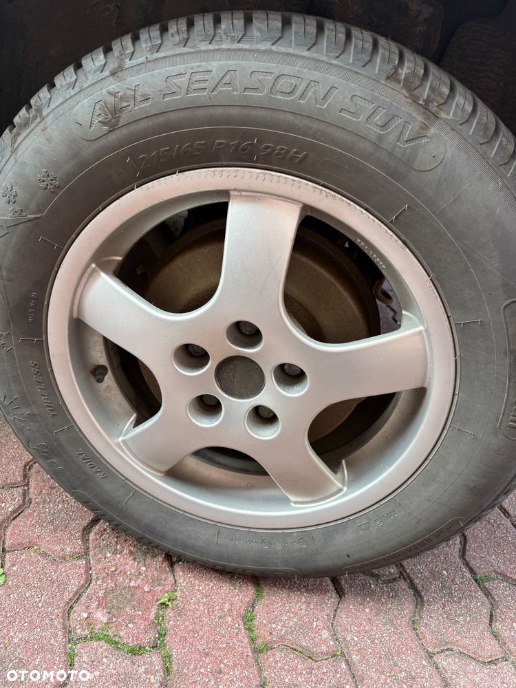 Land Rover Freelander 2.0 D - 4