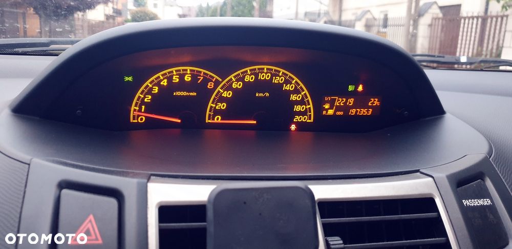 Toyota Yaris 1.33 VVT-i Sol - 23