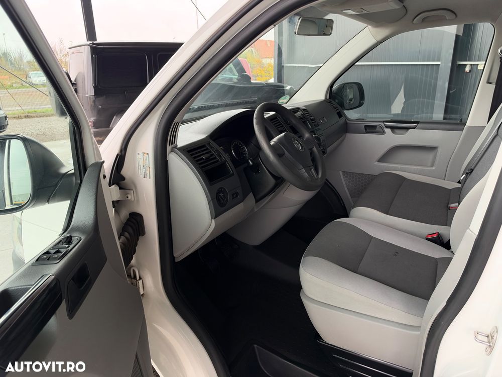 Volkswagen Transporter - 5