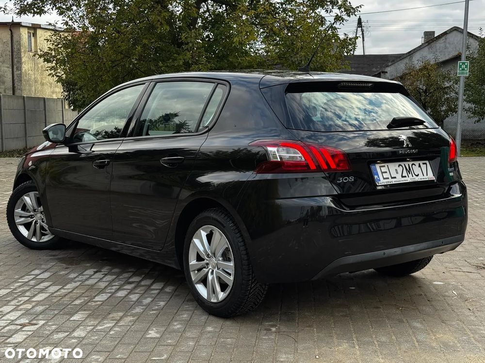 Peugeot 308 - 4