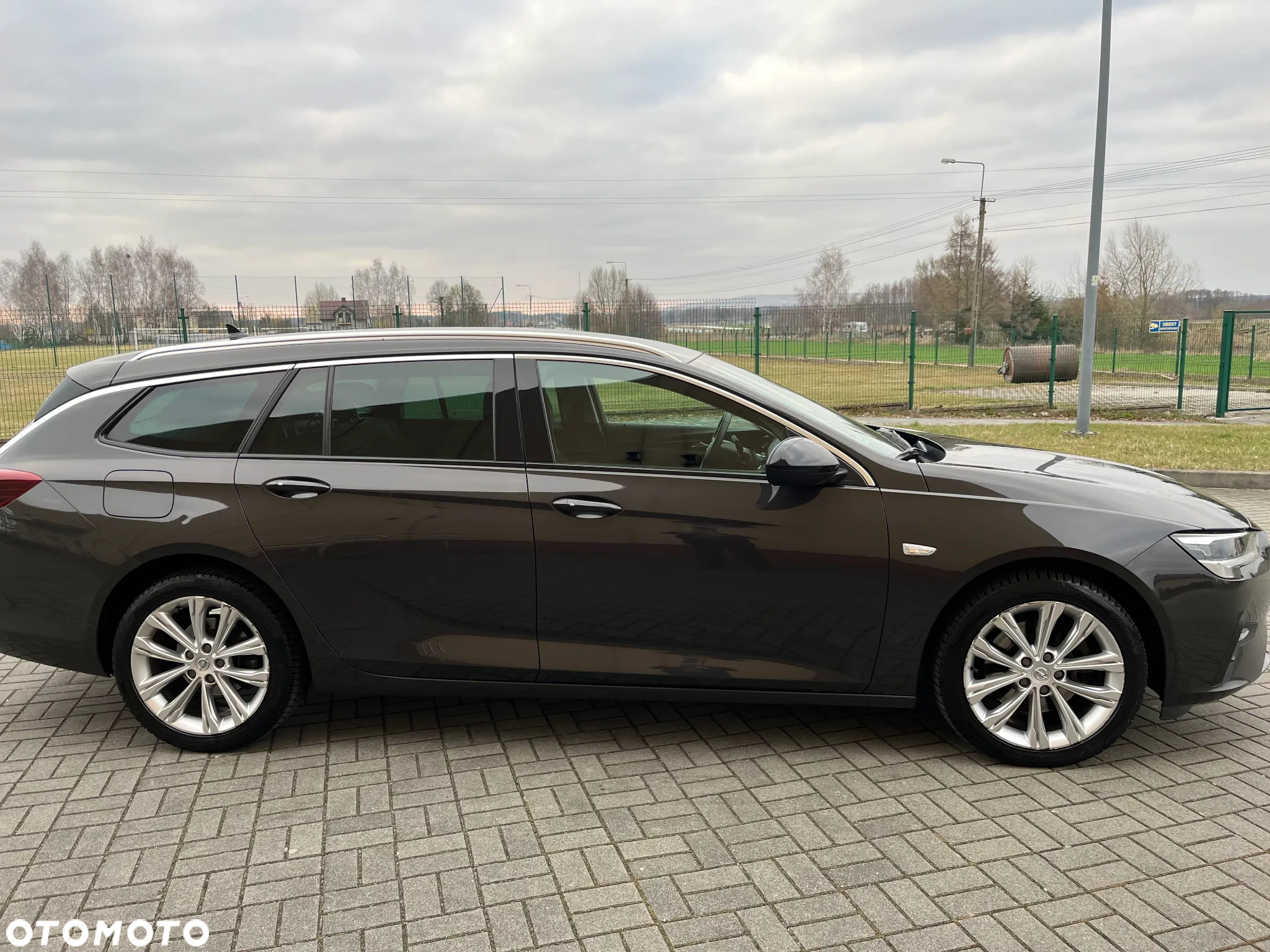 Opel Insignia 2.0 CDTI Business Elegance S&S - 3