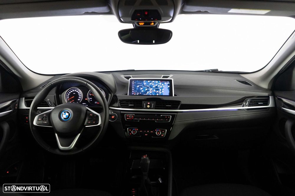 BMW X2 25 e xDrive GoldPlay - 26