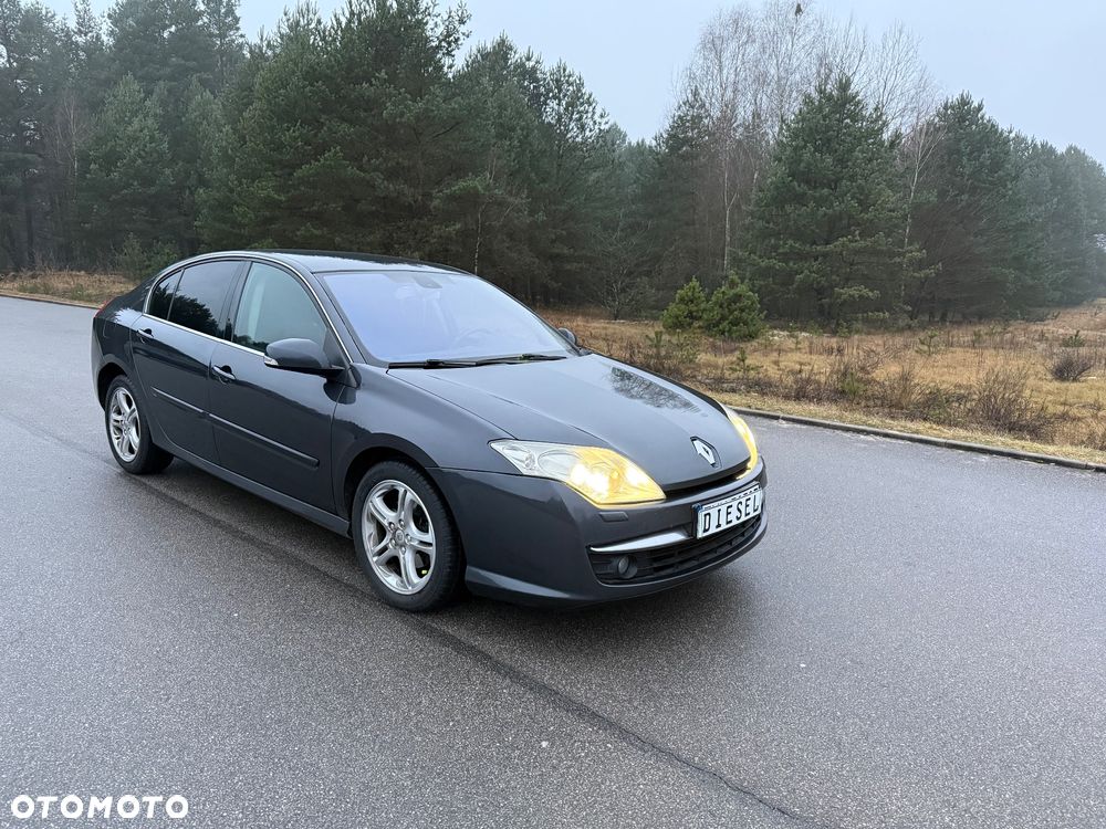 Renault Laguna dCi 150 FAP Start-Stop Dynamique - 1