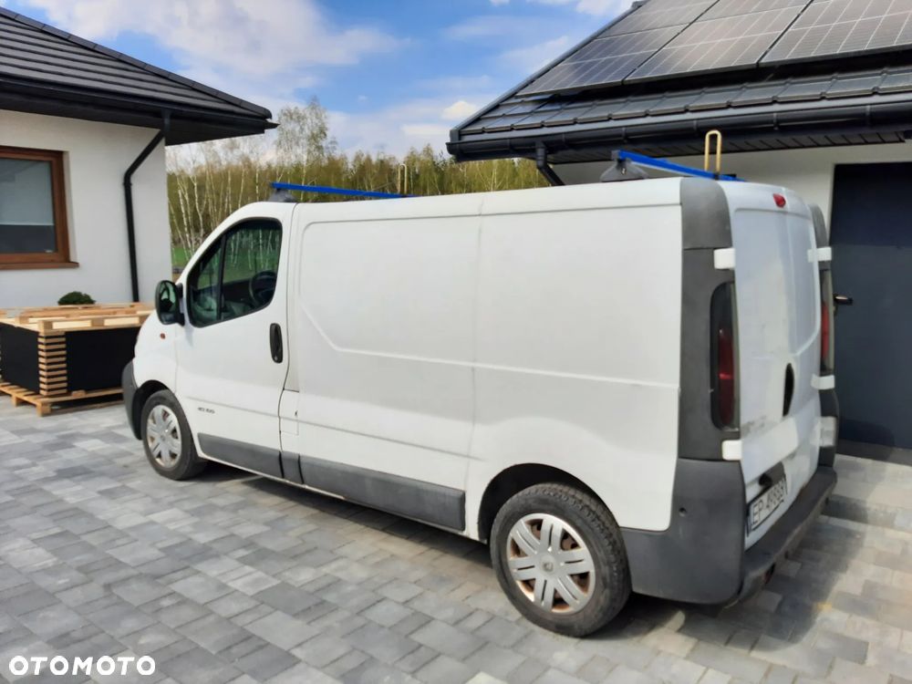 Renault TRAFIC - 3