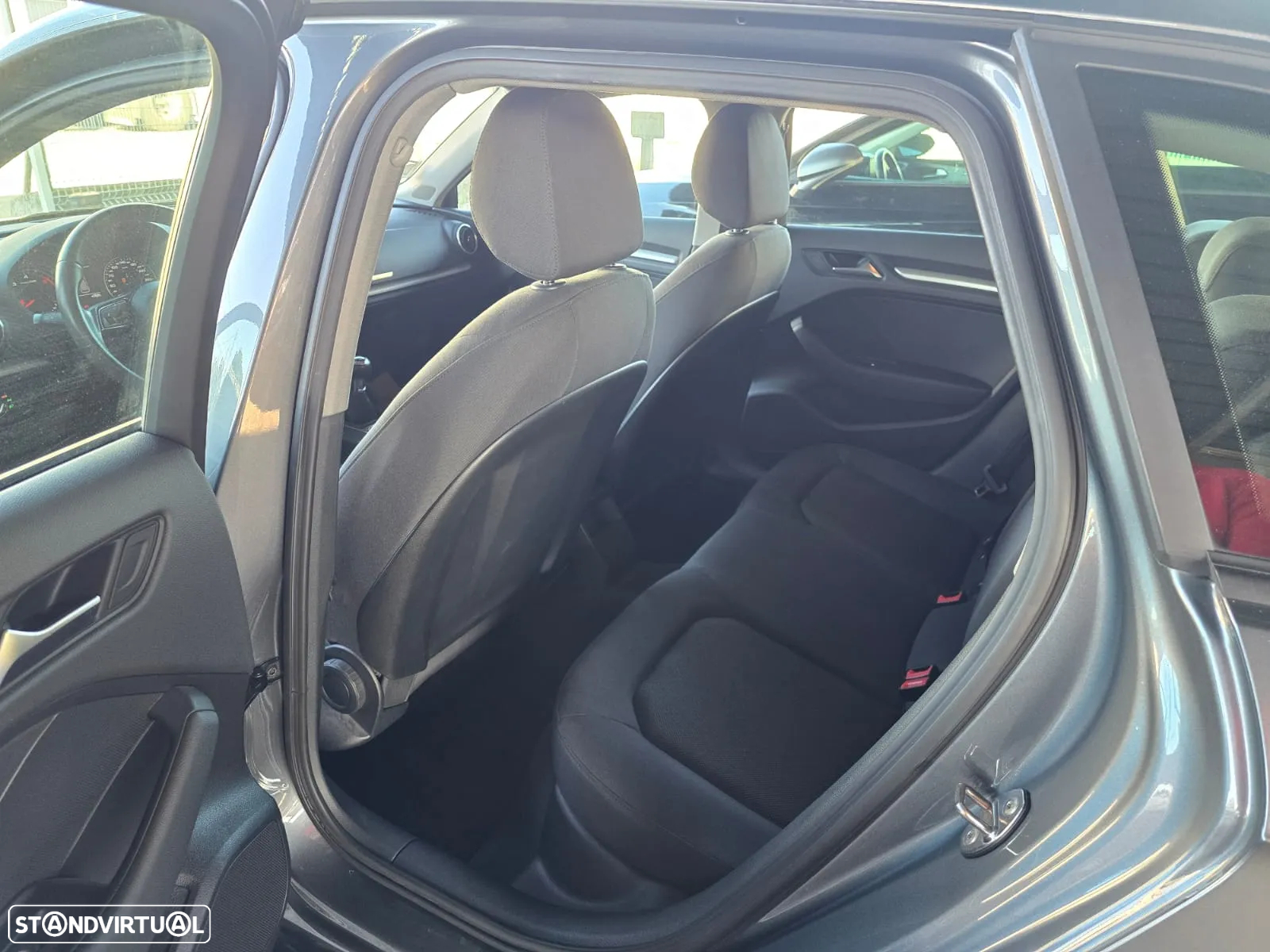 Audi A3 Sportback 30 TDI Design - 22