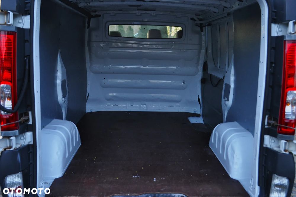 Opel VIVARO - 10