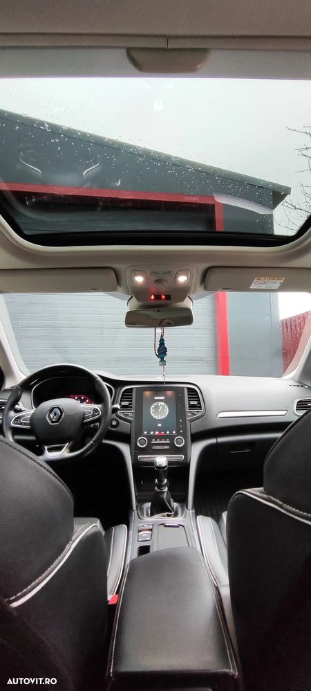 Renault Megane ENERGY TCe 130 Start & Stop Bose Edition - 22