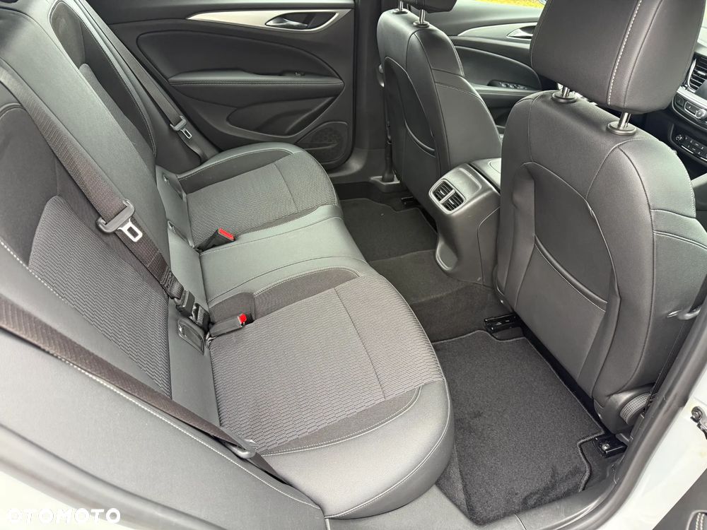 Opel Insignia 2.0 CDTI Business Elegance S&S - 34