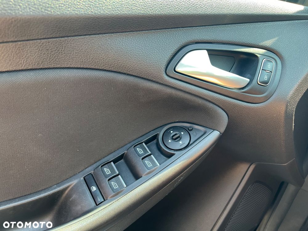 Ford Focus 1.5 EcoBoost Platinium X ASS - 23