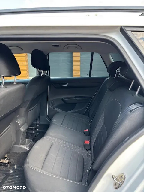 Skoda Fabia - 8