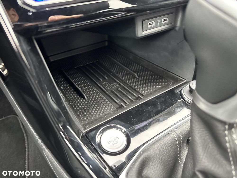 Volkswagen T-Cross - 26