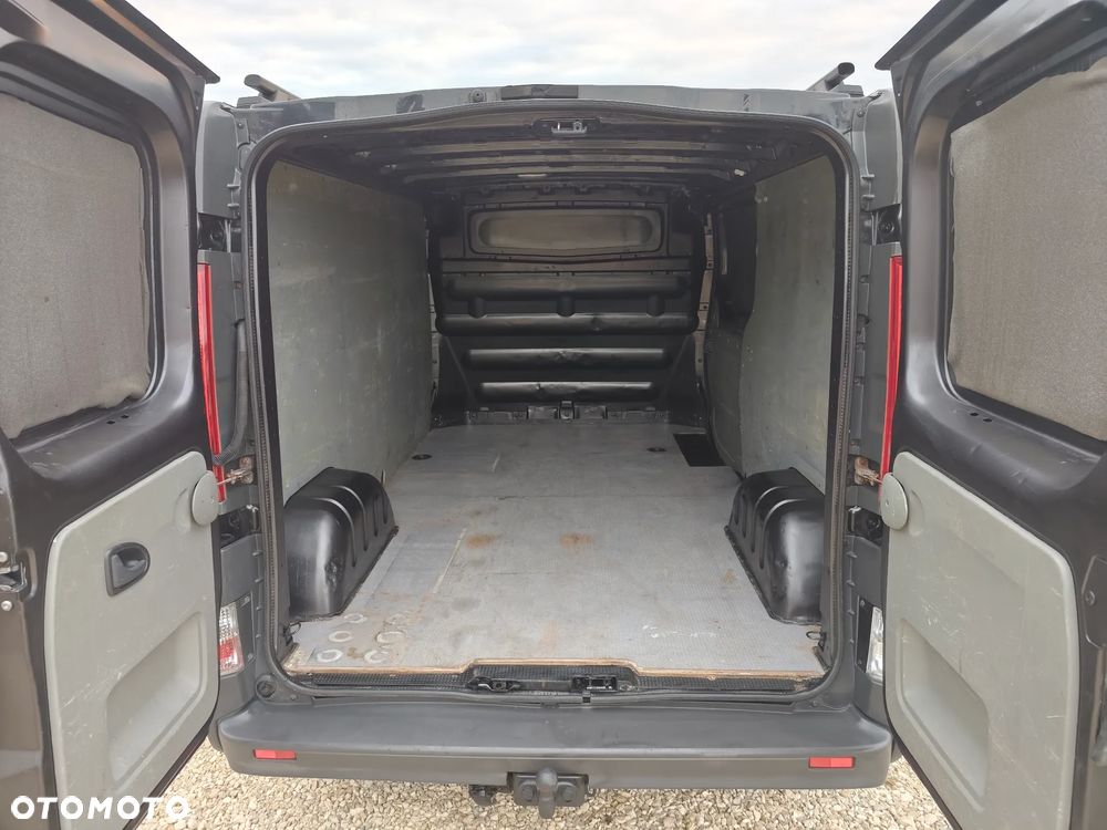 Renault Trafic - 21