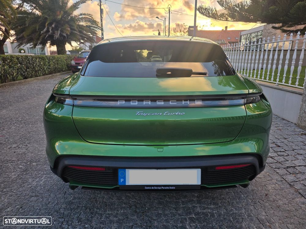 Porsche Taycan Sport Turismo Turbo - 17