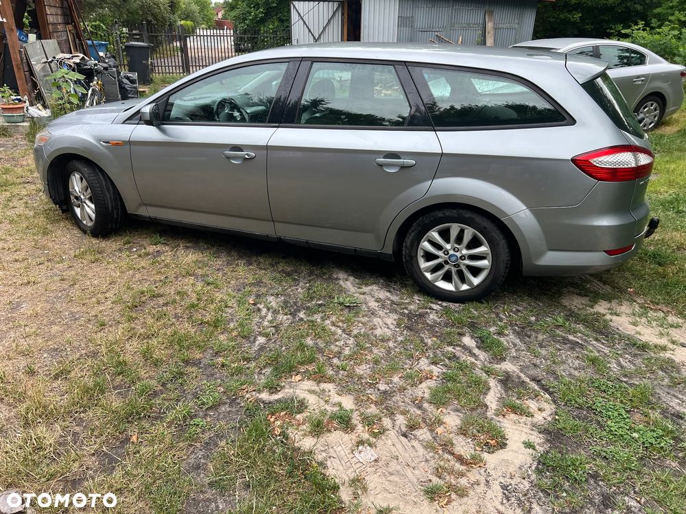 Ford Mondeo 2.5 Ghia - 1