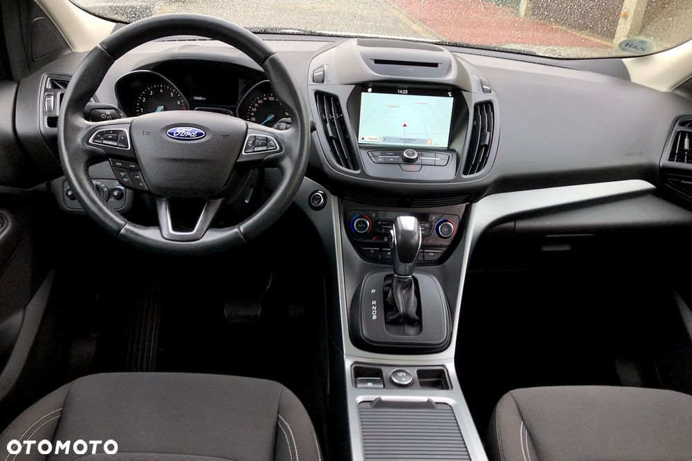 Ford Kuga 1.5 EcoBoost 2x4 Titanium - 30