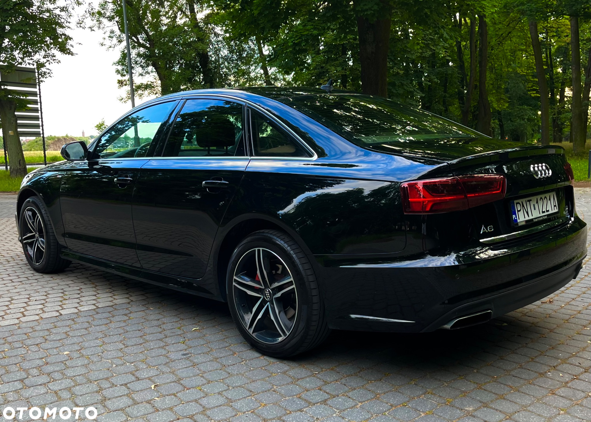 Audi A6 2.0 TDI ultra S tronic - 5