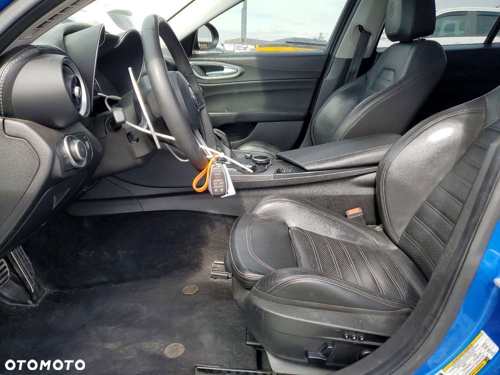 Alfa Romeo Giulia 2.0 Turbo Veloce Q4 - 7