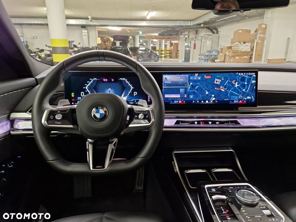 BMW Seria 7 - 15